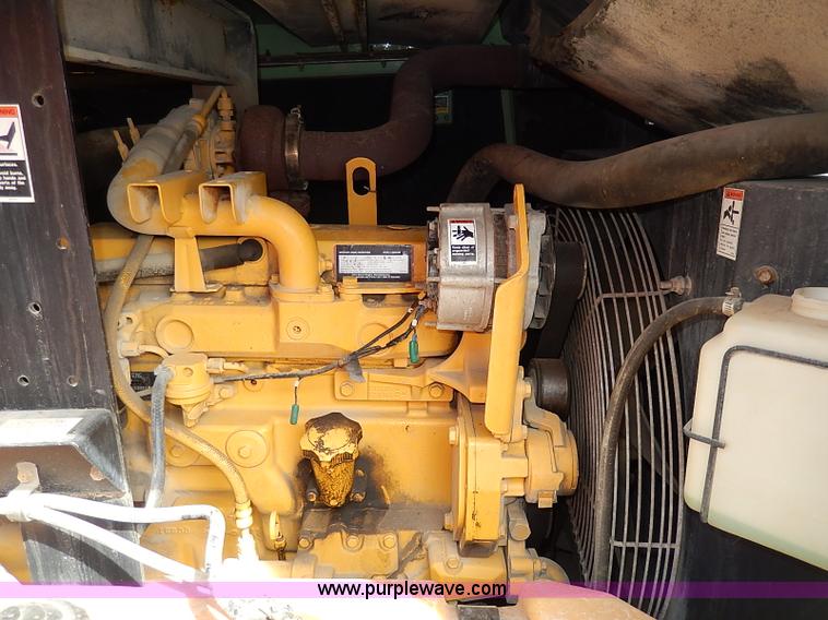 image for item I9286 Sullair 375DPQJD air compressor