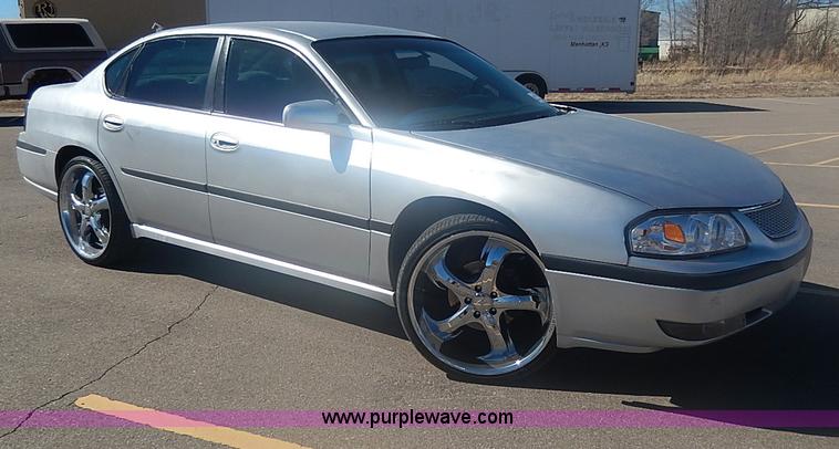 image for item I9315 2000 Chevrolet Impala LS