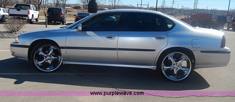 image for item I9315 2000 Chevrolet Impala LS