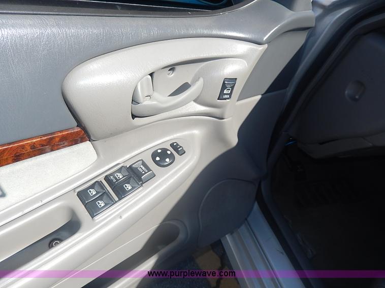 image for item I9315 2000 Chevrolet Impala LS