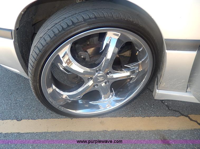 image for item I9315 2000 Chevrolet Impala LS