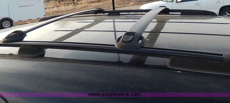 image for item I9354 2004 Kia Sorento LX SUV