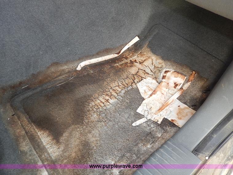 image for item I9355 2006 Jeep Grand Cherokee Laredo SUV