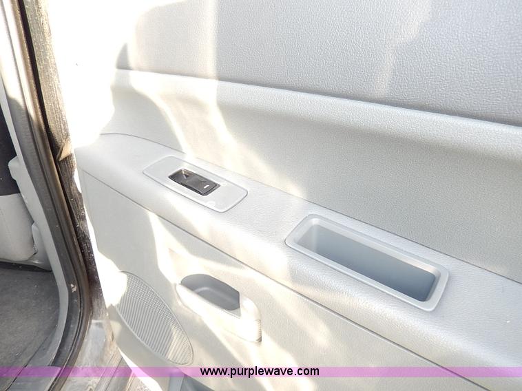 image for item I9355 2006 Jeep Grand Cherokee Laredo SUV