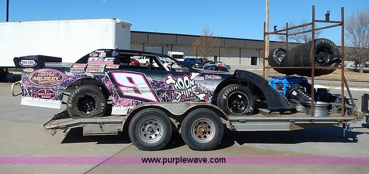 image for item I9394 Race car and trailer