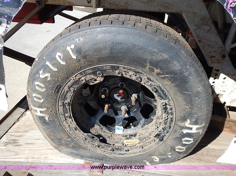 image for item I9394 Race car and trailer