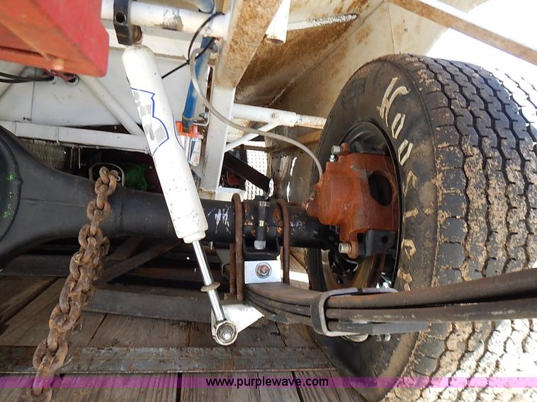 image for item I9394 Race car and trailer