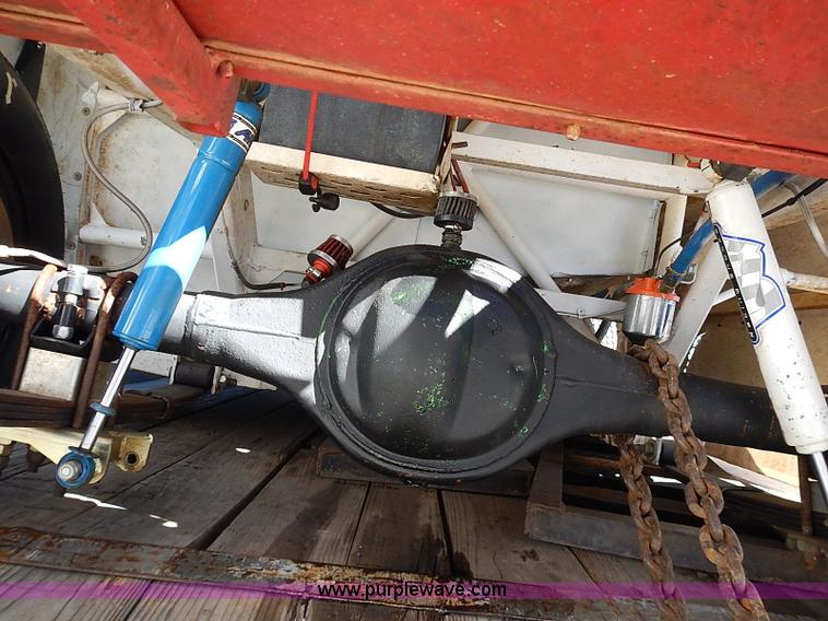 image for item I9394 Race car and trailer