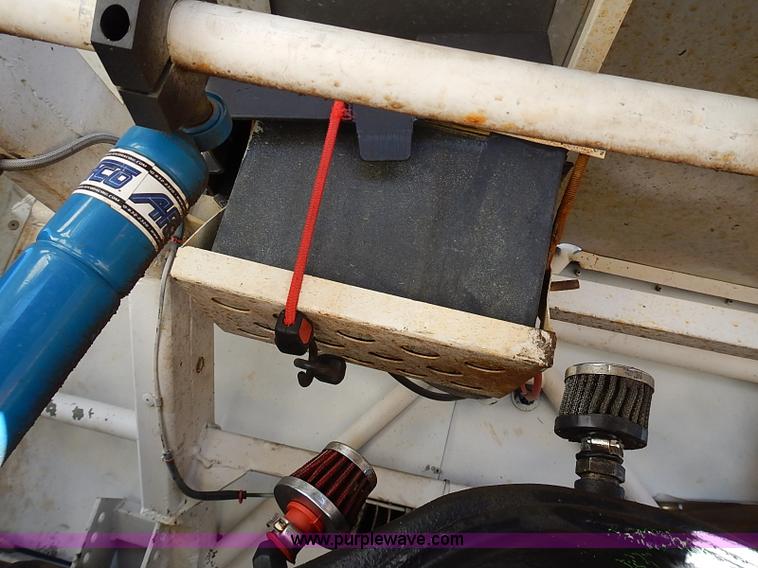 image for item I9394 Race car and trailer