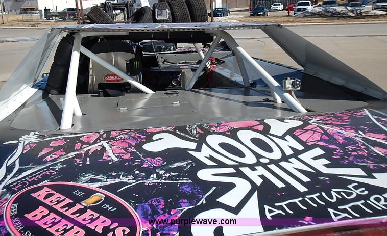 image for item I9394 Race car and trailer