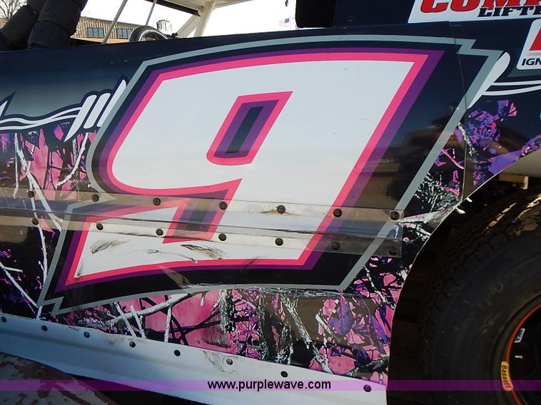 image for item I9394 Race car and trailer