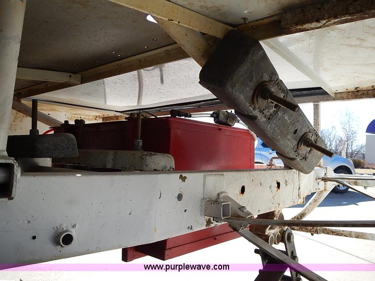 image for item I9394 Race car and trailer