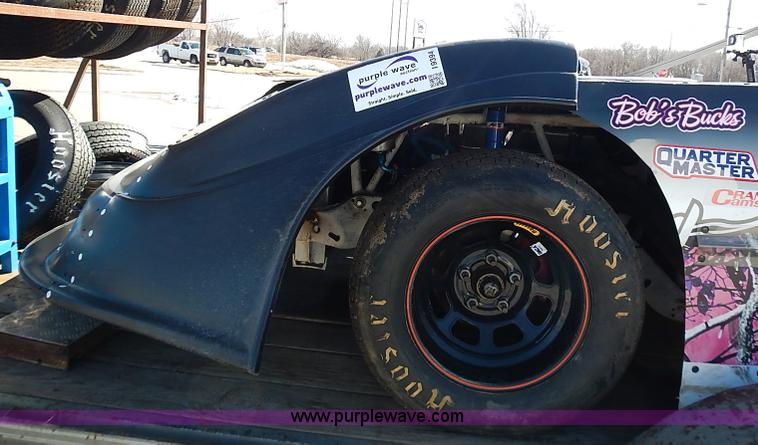 image for item I9394 Race car and trailer
