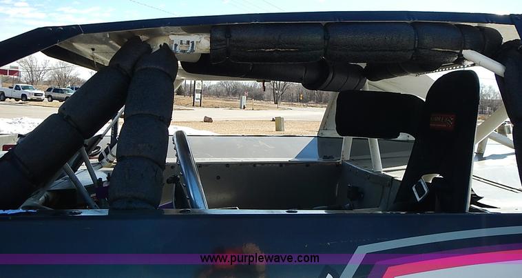 image for item I9394 Race car and trailer