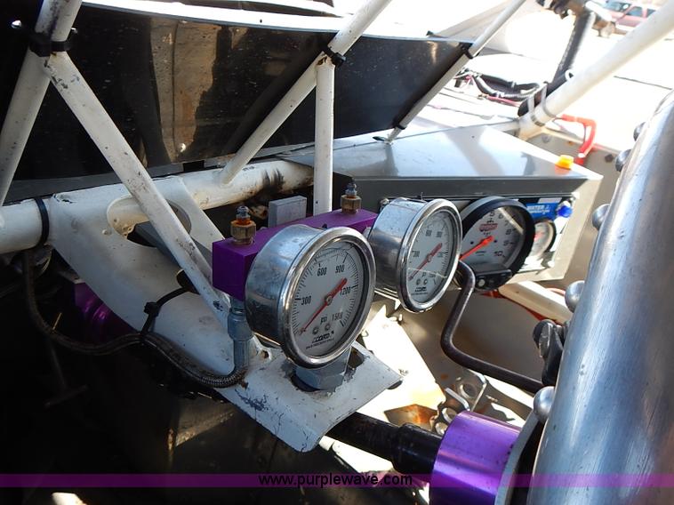 image for item I9394 Race car and trailer