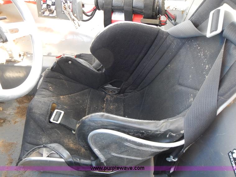 image for item I9394 Race car and trailer