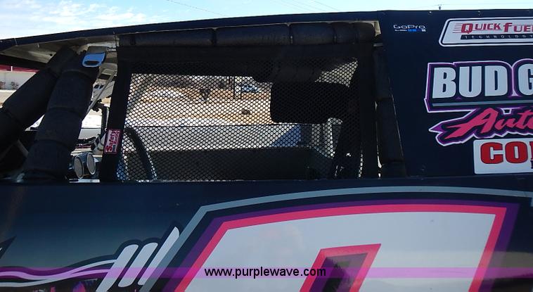 image for item I9394 Race car and trailer