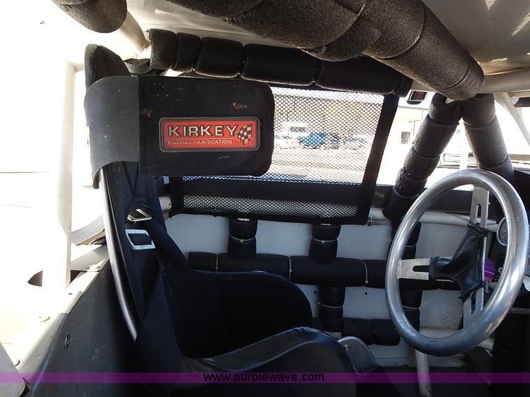 image for item I9394 Race car and trailer