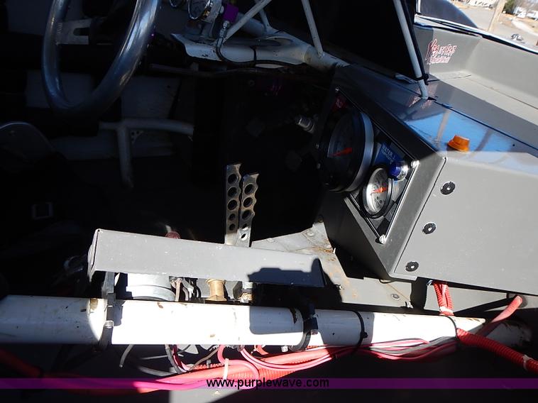 image for item I9394 Race car and trailer