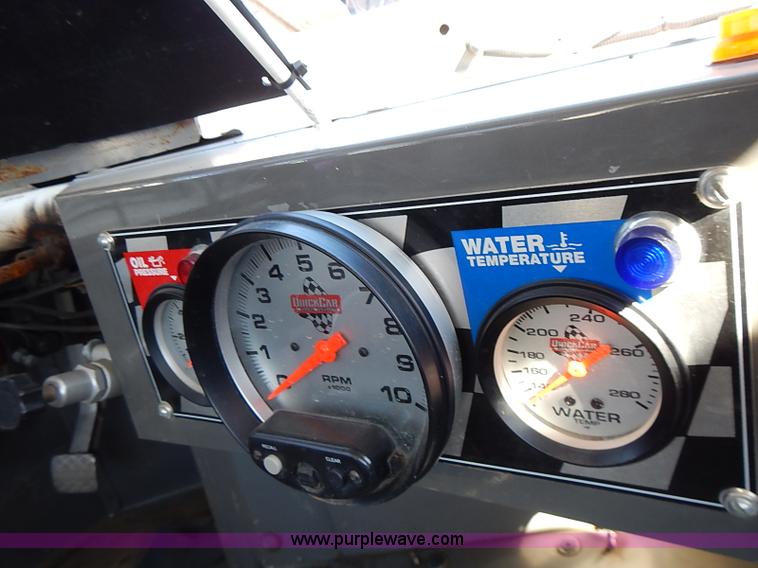 image for item I9394 Race car and trailer