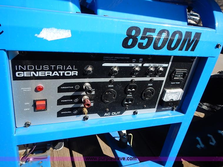 image for item I9394 Race car and trailer