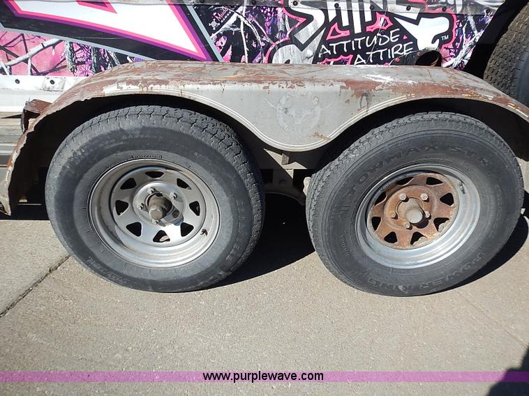 image for item I9394 Race car and trailer