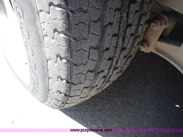 image for item I9394 Race car and trailer