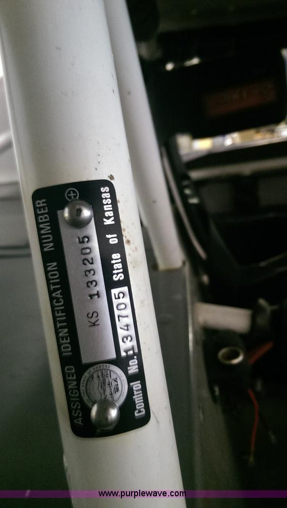 image for item I9394 Race car and trailer