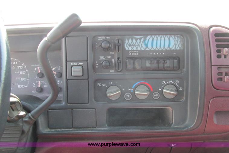 image for item I9750 1998 Chevrolet Cheyenne 3500 flatbed pickup truck