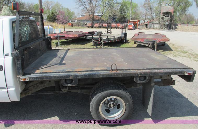 image for item I9750 1998 Chevrolet Cheyenne 3500 flatbed pickup truck