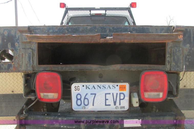image for item I9750 1998 Chevrolet Cheyenne 3500 flatbed pickup truck