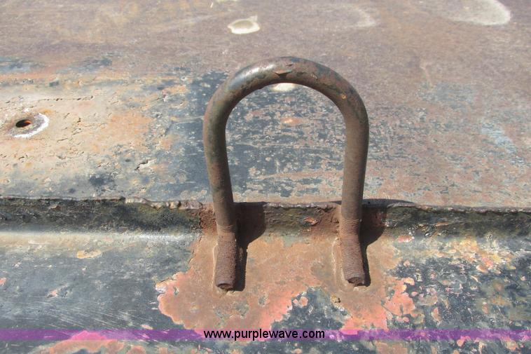 image for item I9750 1998 Chevrolet Cheyenne 3500 flatbed pickup truck