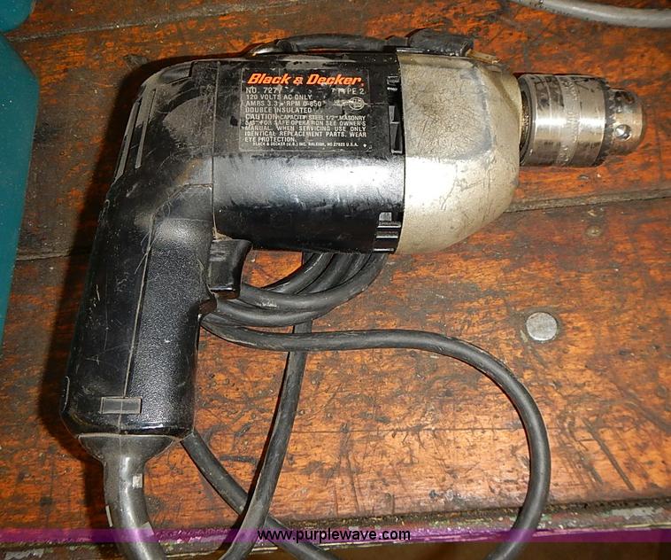 image for item AC9134 Assorted electric tools
