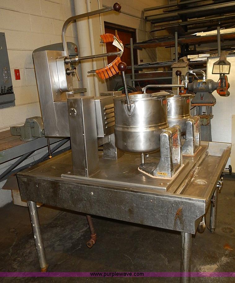 image for item AC9137 Groen Steam kettle/mixer unit