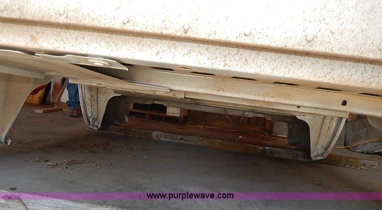 image for item AC9182 2009 Chevrolet 2500 pickup truck bed