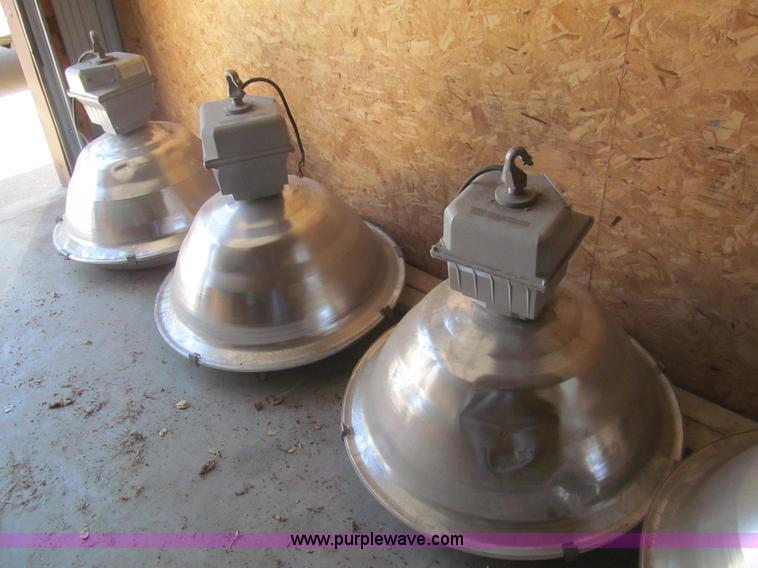 image for item AQ9866 (11) GE lighting system ceiling lamps