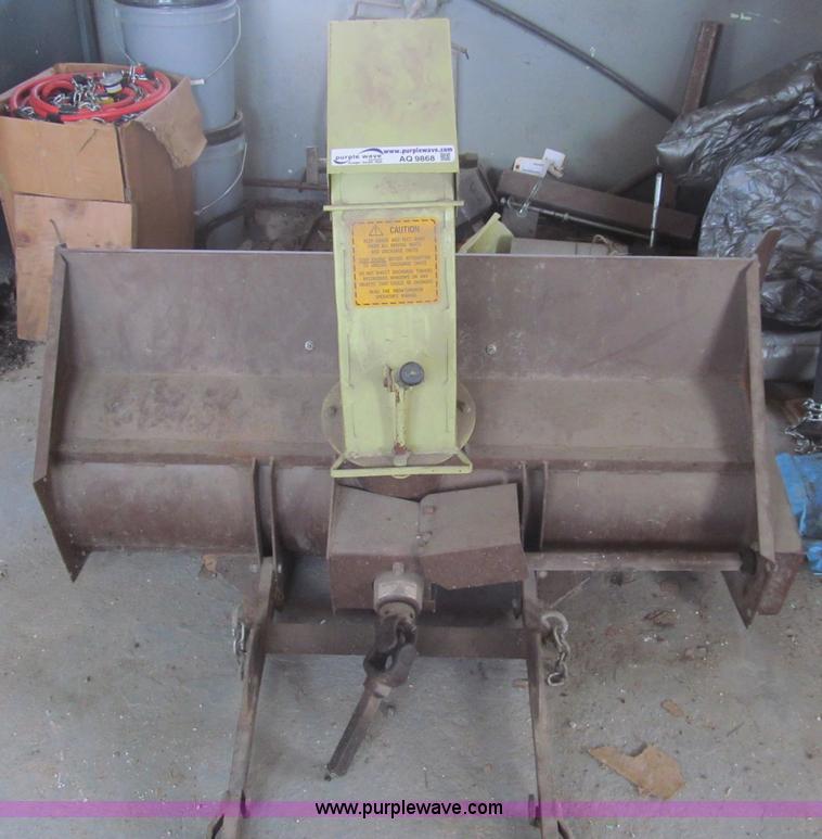 image for item AQ9868 Grasshopper M412 snowthrower attachment