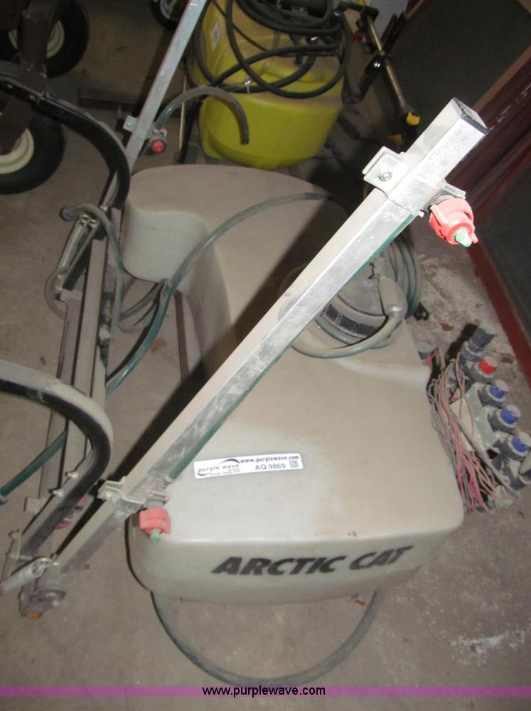 image for item AQ9869 Artic Cat 20 gallon spray tank