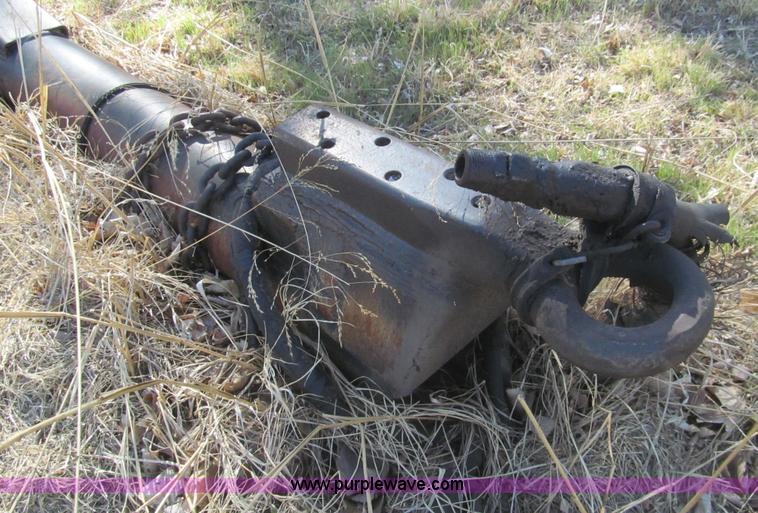 image for item AQ9870 1974 Heil 12' pup trailer