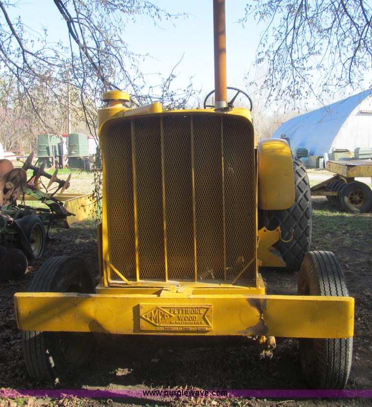 image for item AQ9874 1962 Pettibone Wood 730 Speedmixer tractor