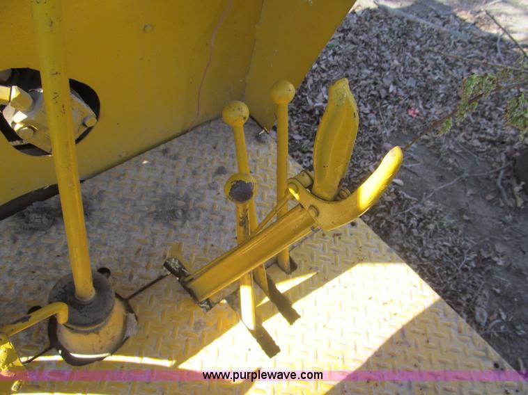 image for item AQ9874 1962 Pettibone Wood 730 Speedmixer tractor