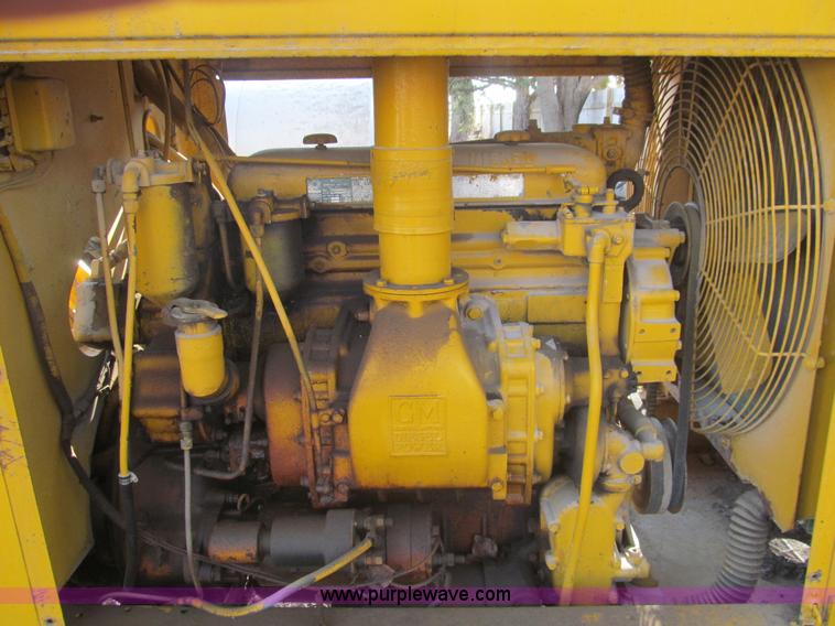 image for item AQ9874 1962 Pettibone Wood 730 Speedmixer tractor