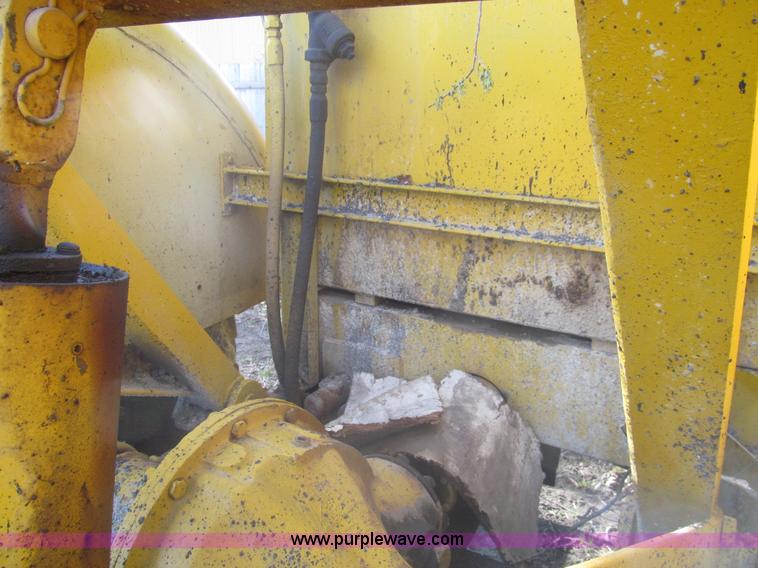 image for item AQ9874 1962 Pettibone Wood 730 Speedmixer tractor