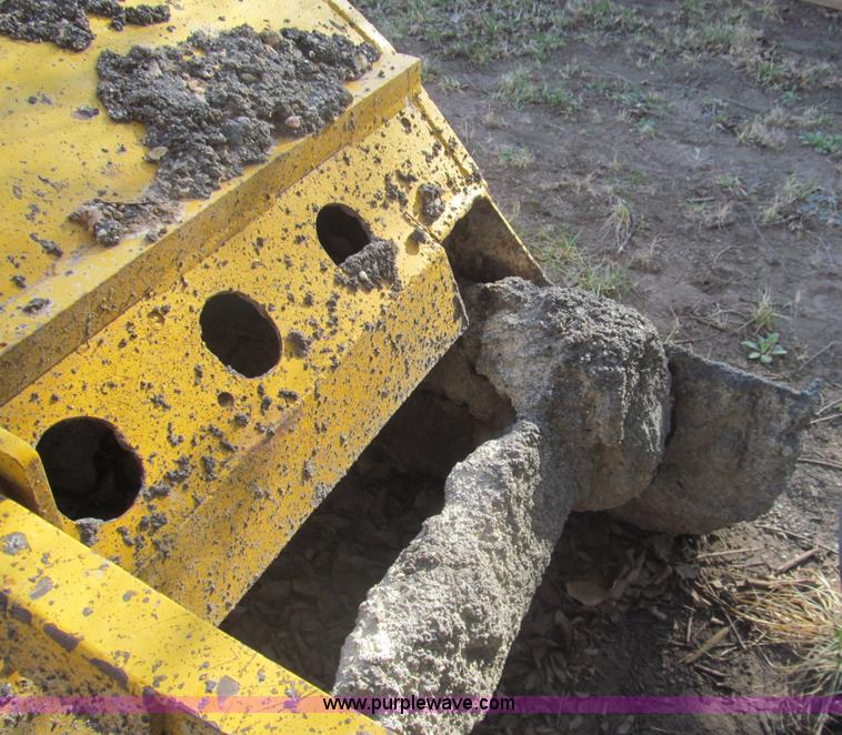 image for item AQ9874 1962 Pettibone Wood 730 Speedmixer tractor