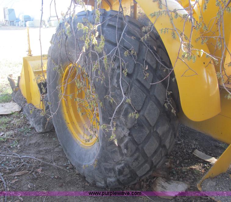 image for item AQ9874 1962 Pettibone Wood 730 Speedmixer tractor