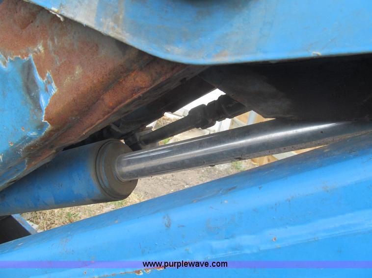 image for item AR9002 Heil Python 093-3209 side loader