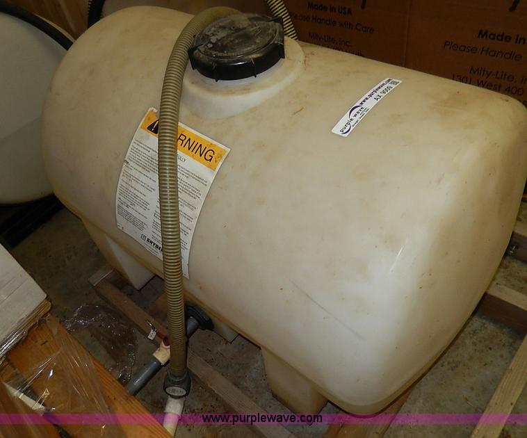 image for item AX9009 (3) assorted water tanks