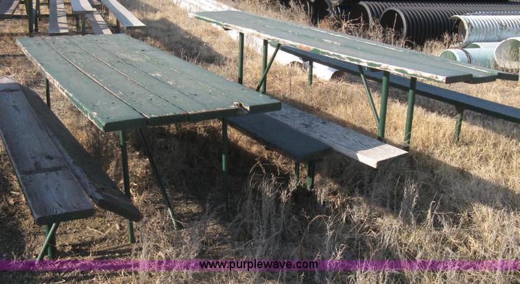 image for item AX9865 (4) picnic tables