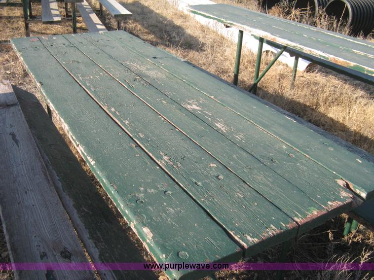 image for item AX9865 (4) picnic tables