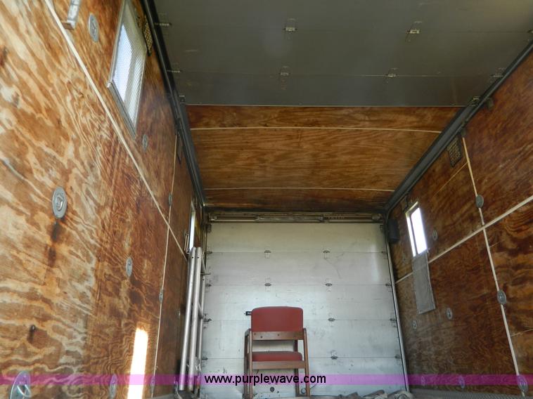 image for item AZ9175 1990 Ford C8000 catering truck